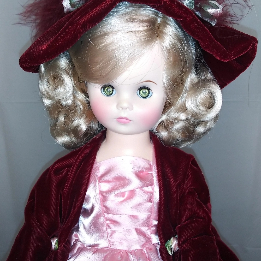 D-Elegant Red and Pink Doll with Curly Hair